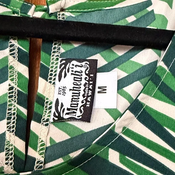 Manuhealii Green and White Palm-Print Blouse - Picture 3 of 4